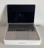 MacBook Air 13 - Image 2
