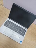 DELL Latitude 5521 - Image 6